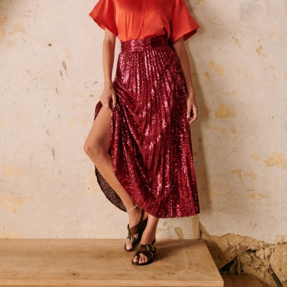 Sezane Dilo Pleated Midi Skirt in Fuschia Sequins - Size 44 - Picture 2 of 12